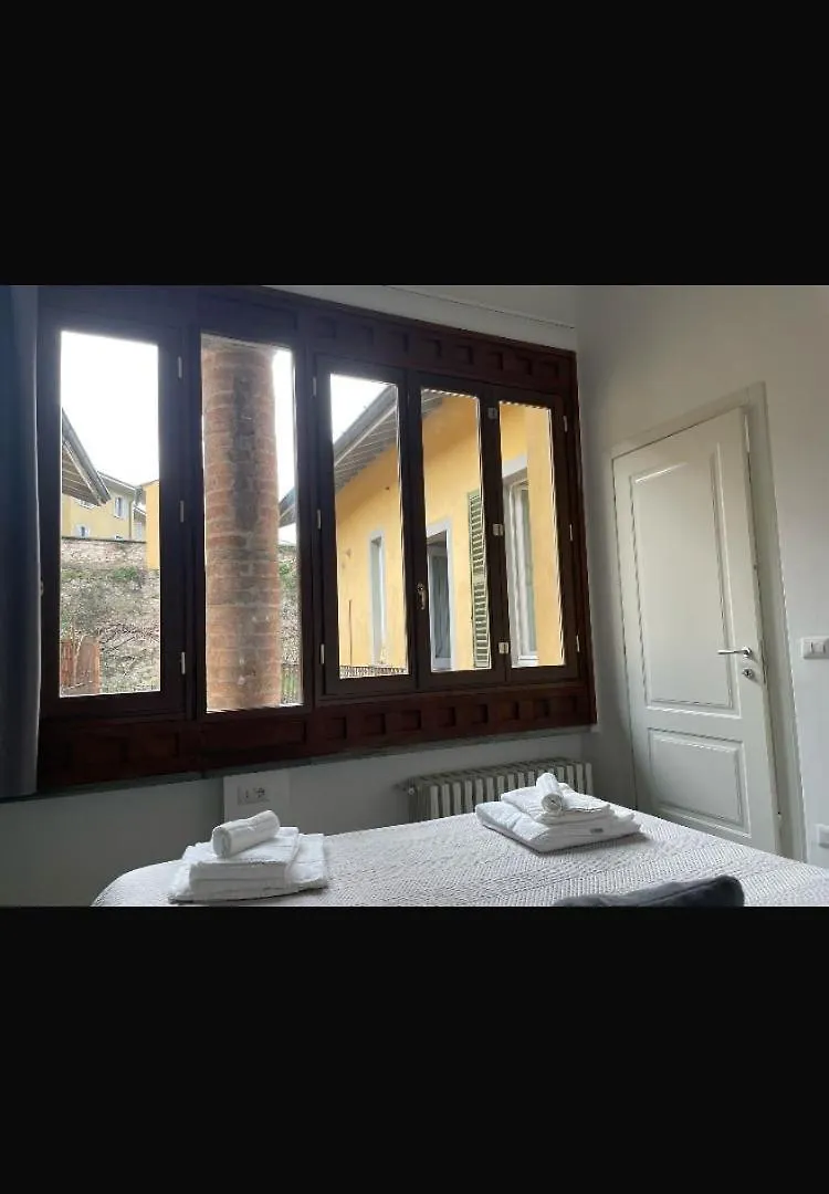 Mario Lupo Guest House Bergamo 0*,  Italy